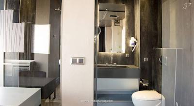 ریوس ادیشن هتل