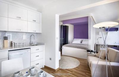 نورو زییا سوئیت