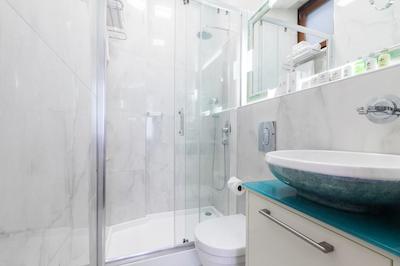 هتل پرا پارما