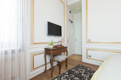 هتل پرا پارما