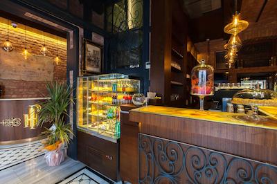 هتل پرا پارما