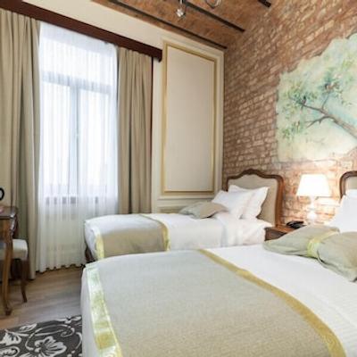 هتل پرا پارما