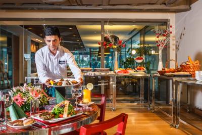 فریزر پلیس آنتاسیا استانبول