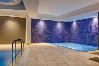 فریزر پلیس آنتاسیا استانبول