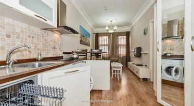 آی ‌کیو هاوس میس