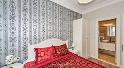 آی ‌کیو هاوس میس