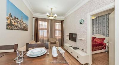 آی ‌کیو هاوس میس