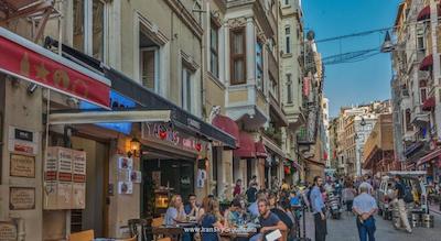 آی ‌کیو هاوس میس