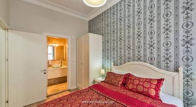 آی ‌کیو هاوس میس