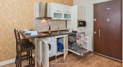 آی ‌کیو هاوس میس