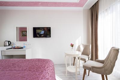 آتام سوئیت اند آپارتمان