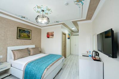 آتام سوئیت اند آپارتمان