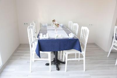 آتام سوئیت اند آپارتمان