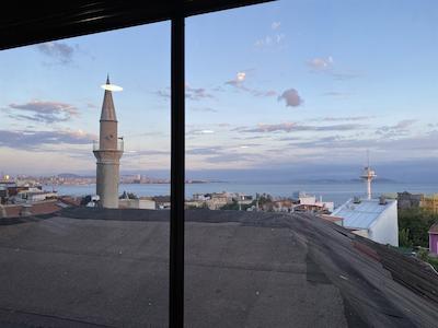 آتام سوئیت اند آپارتمان