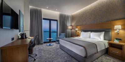 هالیدی این استانبول-توزلا بی