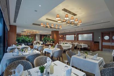 هالیدی این استانبول-توزلا بی