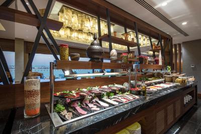 هالیدی این استانبول-توزلا بی