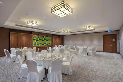 هالیدی این استانبول-توزلا بی