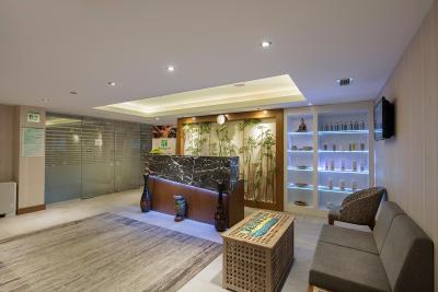 هالیدی این استانبول-توزلا بی