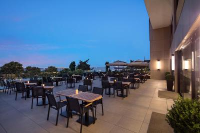 هالیدی این استانبول-توزلا بی