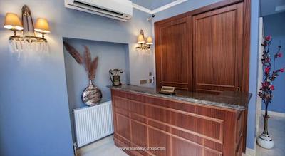 ریموند بلو هتل