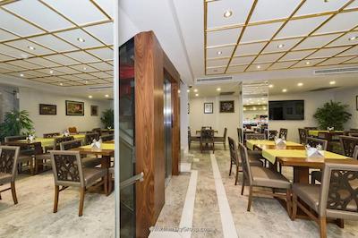 دارکمن بوتیک هتل