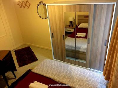 لونتن هاستل