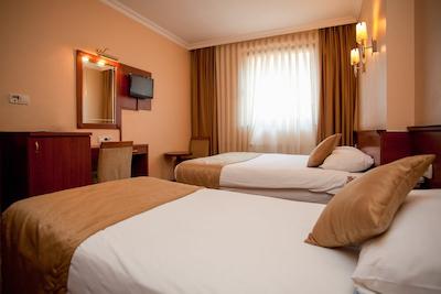 گلدن رست هتل