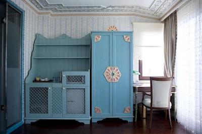 نزیه استانبول