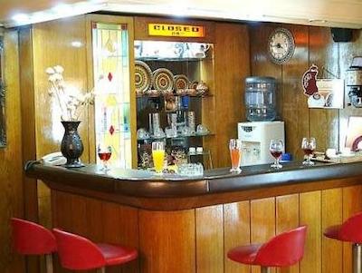 نزیه استانبول