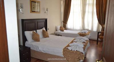 هتل تولیپ هاوس