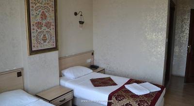 هتل تولیپ هاوس