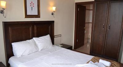 هتل تولیپ هاوس