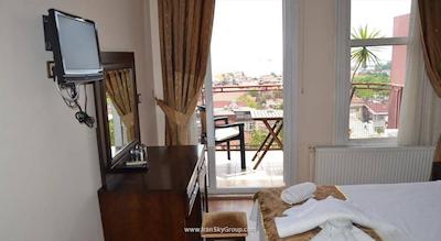 هتل تولیپ هاوس