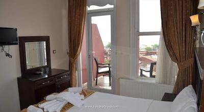 هتل تولیپ هاوس