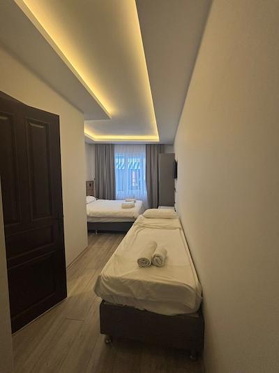 مارین هاوس بوتیک