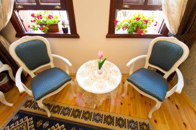 اسانس هتل-اسپشیال کتگوری