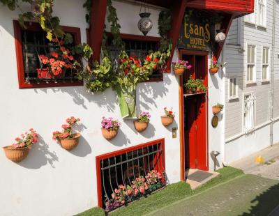 اسانس هتل-اسپشیال کتگوری