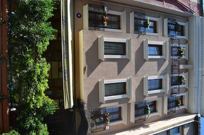 بلو استانبول هتل