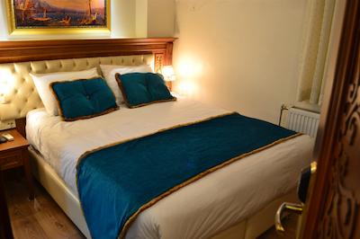 بلو استانبول هتل