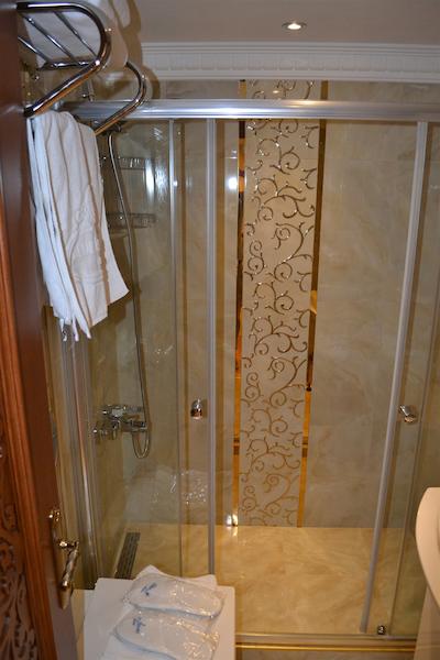 بلو استانبول هتل