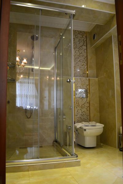 بلو استانبول هتل