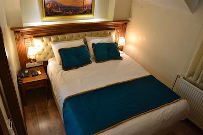 بلو استانبول هتل