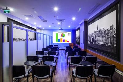 فرمان هیلال هتل