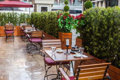 فرمان هیلال هتل