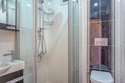 اوتامانیا سوئیت