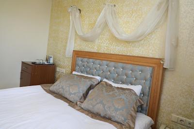 اوتامانیا سوئیت