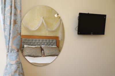 اوتامانیا سوئیت