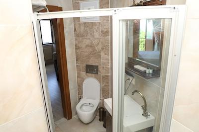 اوتامانیا سوئیت