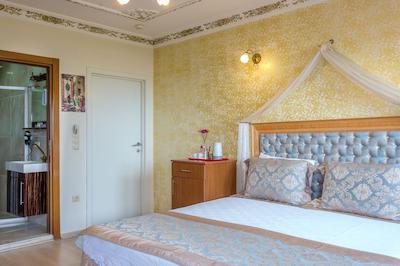 اوتامانیا سوئیت